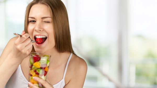 حمض الفوليك واحدًا من الفيتامينات التي ينبغي للمرأة أن تأخذها يوميًا.