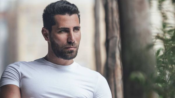 Massar Egbari also announced that they’re performing live on YouTube