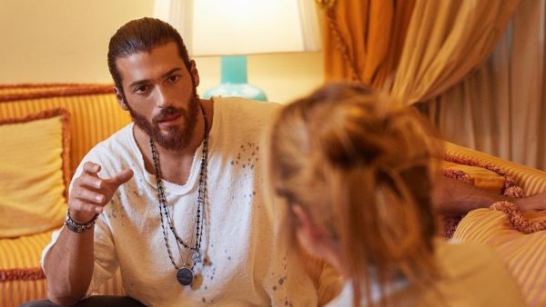Local newspaper Daily Sabah reported that the girl filed a complaint against Can Yaman (source: @canyaman Instagram)