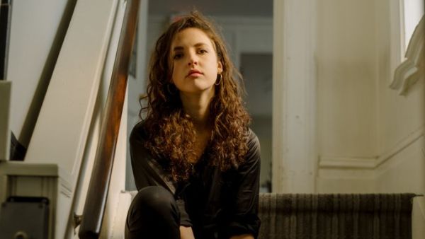  Isabella Hammad (Twitter)