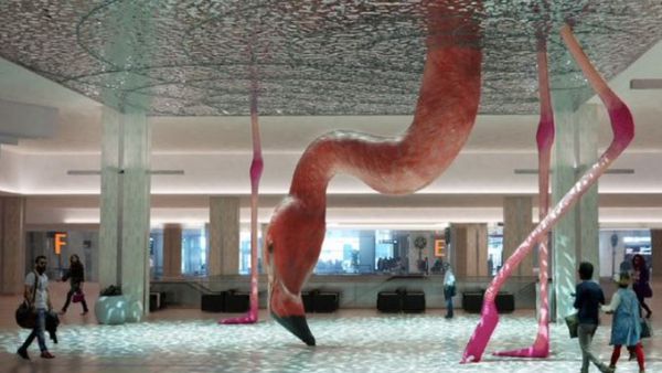 Sculpture of a pink flamingo (Twitter)
