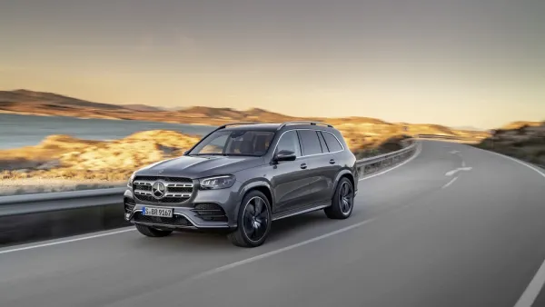 The new Mercedes-Benz GLS The S-Class of SUVs