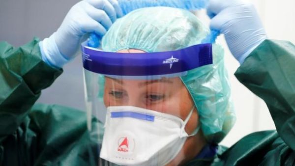 تحل ألمانيا حاليا في المرتبة الثالثة، بعد إيطاليا وإسبانيا، في قائمة أكثر دول أوروبا تضررا بالفيروس