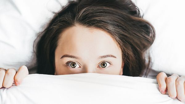 3 مشروبات طبيعية لعلاج الأرق الناجم عن التوتر