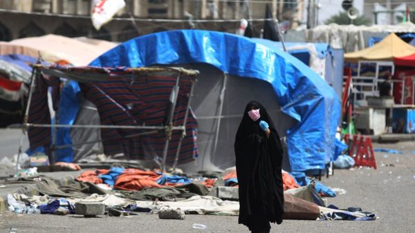 The Iraqi government announced the extension of the curfew to April 18 as part of actions taken by the authorities against the spread of the novel coronavirus. AHMAD AL-RUBAYE / AFP