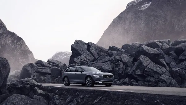 Volvo Cars Introduces Refreshed S90 and V90 Models, Mild Hybrid Powertrains Across Entire Line-Up