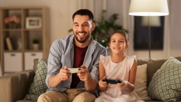 يمكن لأعضاء سكاي واردز طيران الإمارات من الفئات الفضية والذهبية والبلاتينية، الذين تخضع فئاتهم للمراجعة قبل 1 مارس (آذار) 2021 سكاي واردز طيران الإمارات يوفر دعماً ومرونة للأعضاء