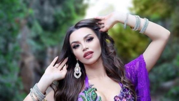 الراقصة جوهرة بث مباشر على انستغرام