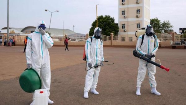 بدء سريان مرحلة الإغلاق الكامل وحظر التجوال الكلي لـ21 يوما في ولاية الخرطوم.