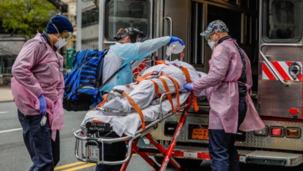 أكثر من 53 ألف وفاة بكورونا في الولايات المتحدة