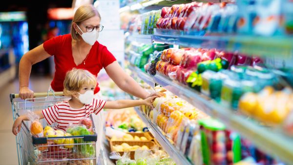  استخدم خدمات توصيل الطلبات حيثما أمكن