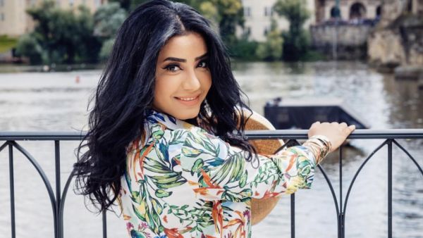 الفنانة مروة سالم