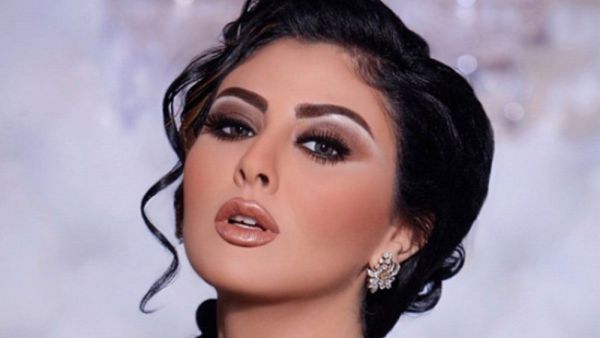 مريم حسين تنهار بالبكاء وتستنجد بالأجهزة الأمنية..والسبب مطاردة الجسمي لها!