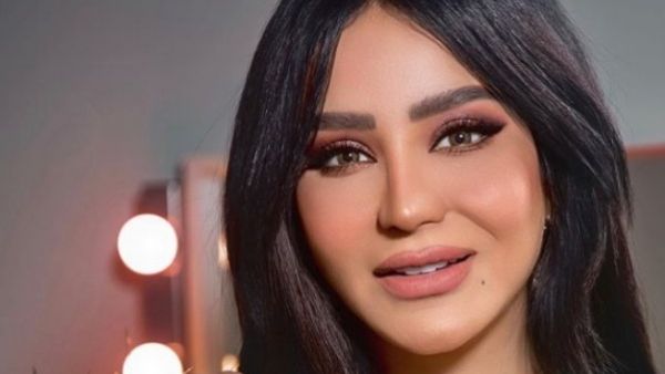 لجين عمران تجتمع مع أشقائها في الحمام..ما القصة!
