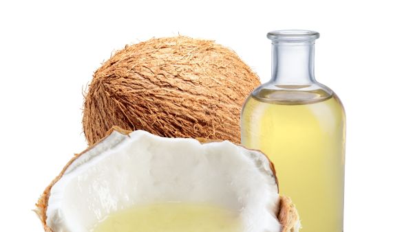 سيحافظ هذا الزيت على ترطيبها ويحسّن من نسيجها بشكل عام