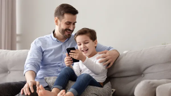 يعي الآباء أضرار الاستعمال المفرط لهذه الوسائل
