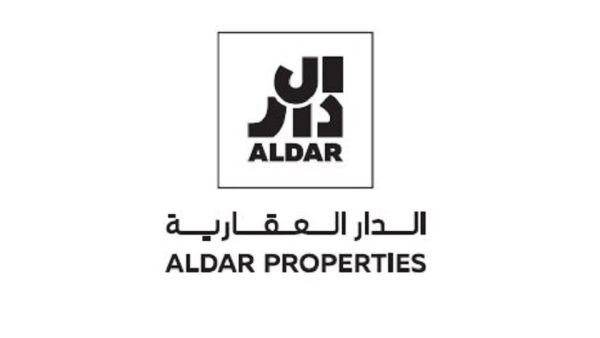 الدار العقارية كجزء من برنامج الدّار للتّعليم لتدريب الكوادر التّعليميّة الوطنيّة شراكة استراتيجيّة بين الدّار للتّعليم وجامعة محمّد الخامس أبوظبي تحتفل بالدفعة الأولى من خرّيجي الكوادر التّعليميّة من الإمارات ومجلس التّعاون الخليجيّ