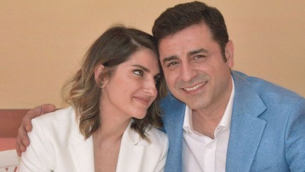 صلاح الدين دميرتاش وزوجته باشاك دميرتاش