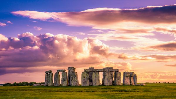 Stonehenge at sunset in United Kingdom  (Shutterstock)	