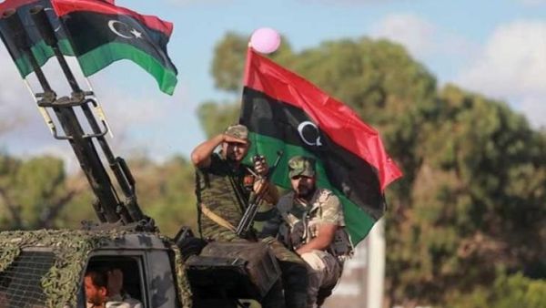 مقاتلون من حكومة الوفاق