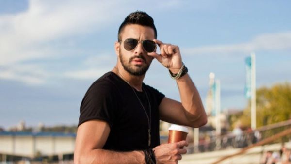  العيون اللامعة، تعتبر العيون أول ما يلفت الانتباه عند كلا الجنسيين