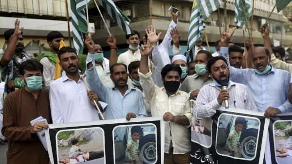 Hundreds of people in Indian-administered Kashmir staged protests on July 1, accusing government forces of killing a man during a rebel attack which also left a trooper dead.  Rizwan TABASSUM / AFP