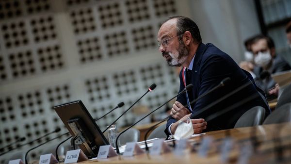 Former French prime minister and newly elected Mayor of Le Havre, Edouard Philippe, delivers a speech after his official election by the municipal council at the City Hall in Le Havre, northwestern France, on July 5, 2020. Sameer Al-DOUMY / AFP
