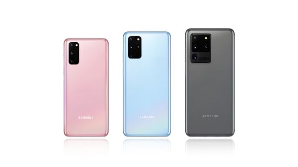 Galaxy S20, S20 Plus, S20 Ultra يوم الصداقة العالمي: تواصل مع أصدقائك على نحو مستمر باستخدام مجموعة هواتف Galaxy S20 المبتكرة