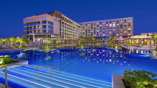 Escape With W Muscat’s New Wave of Programming 