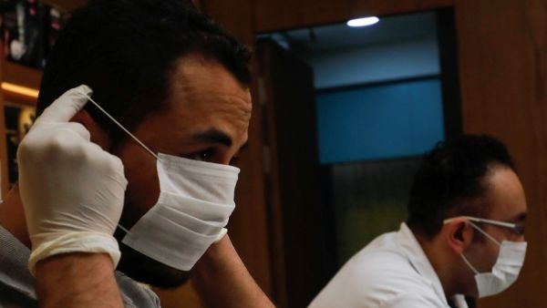 عشرات المستشفيات شهدت في آخر أسبوعين انخفاضا في عدد مرضى كورونا المترددين عليها