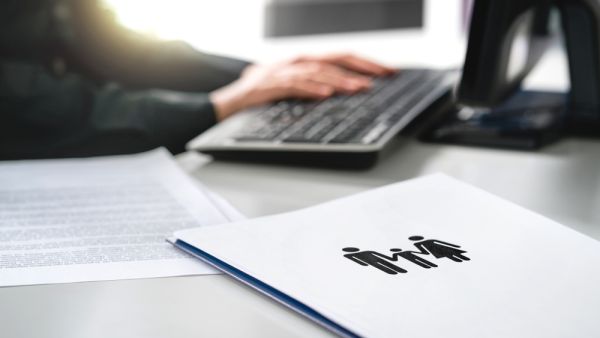 Marriage applications  (Shutterstock)