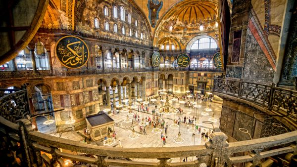 Hagia Sophia   (Shutterstock)	