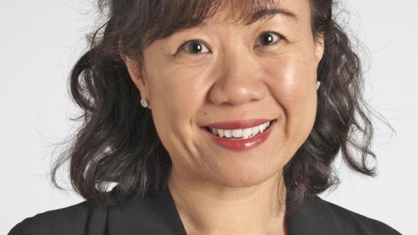 director of the Women’s Cardiovascular Center at Cleveland Clinic, Leslie Cho, M.D Experts Advise a Different Approach to Preventing Heart Disease in Women