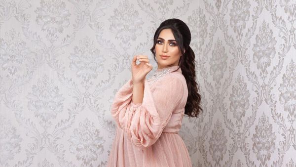 الدكتورة خلود تصدم الجميع بعرض تبني طفل من والدته..فيديو!