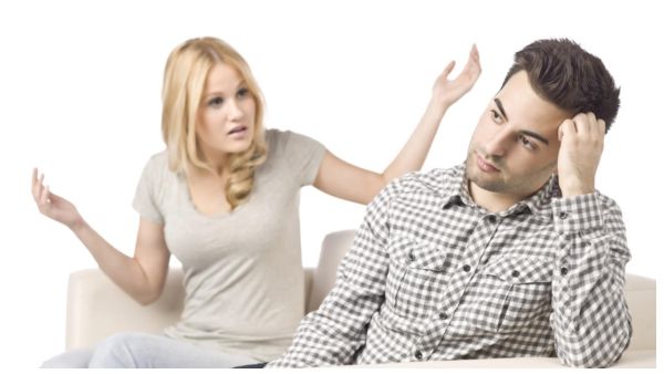 ابدئي مع زوجك تنظيم أمور حياتكما، وحاولي مساعدته في الأمور الخاصة بالمصروفات