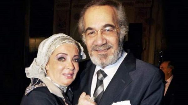 محمود ياسين وزوجته شهيرة