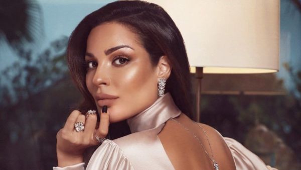 نادين نسيب نجيم إلى غرفة العمليات مجدداً..وفيديو مرعب للحظة إصابتها!