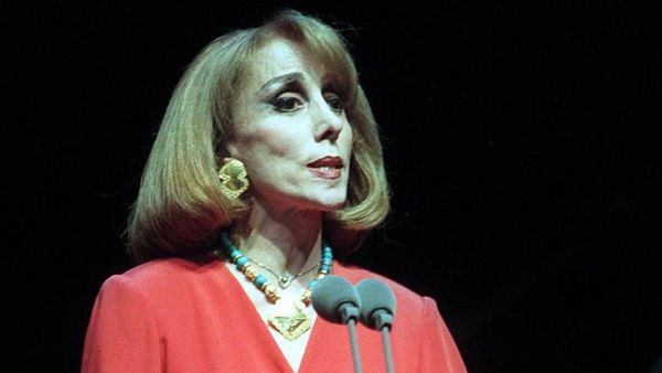 Fayrouz Is NOT Dead! A Tweet Disturbs The Songstress's Fan Club Who Demanded To Report The Account