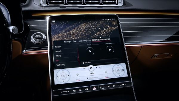 حلقة جديدة من سلسلة Meet the S-Class DIGITAL الإخبارية: "الفخامة والرفاهية"