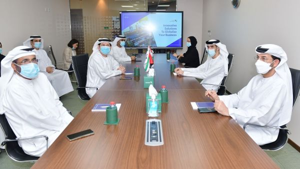 Al Zeyoudi Visits Dubai Exports To Discuss Cooperation in Promoting Trade and Exports