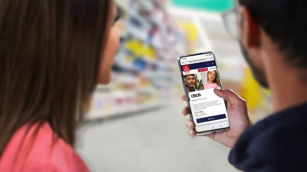 Emirates Skywards is offering its members worldwide more than a thousand ways to earn Skywards Miles while shopping at popular UK and US brands online