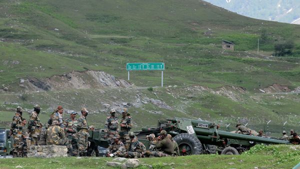 الجانب الهندي سيسعى إلى انسحاب القوات الصينية من منطقة البحيرة الجبلية العالية بانجونج تسو