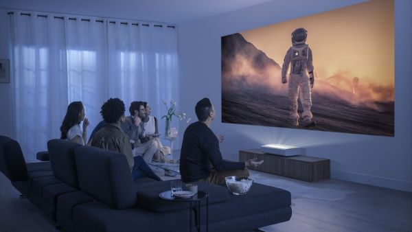سامسونج تطلق Premiere أول جهاز عرض ليزر بدقة 4K في السوق