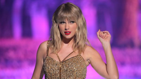 تايلور سويفت