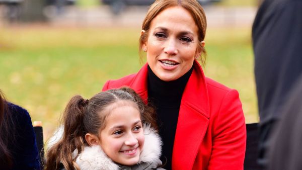 جينيفر لوبيز  وابنتها