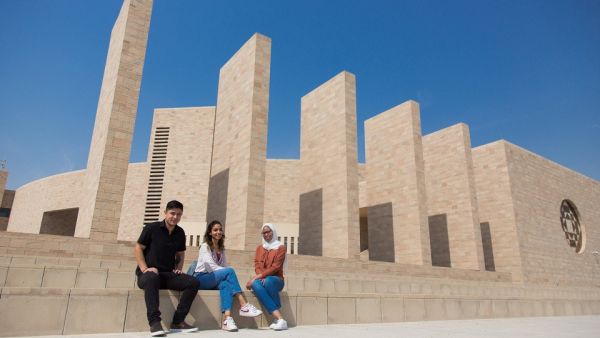 جامعة كارنيجي ميلون في قطر أعلى نسبة تسجيل بتاريخ الحرم الجامعي بالدوحة الفصل الدراسي الجديد ينطلق في جامعة كارنيجي ميلون في قطر