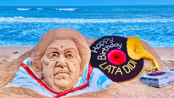 Lata Mangeshkar (Twitter)