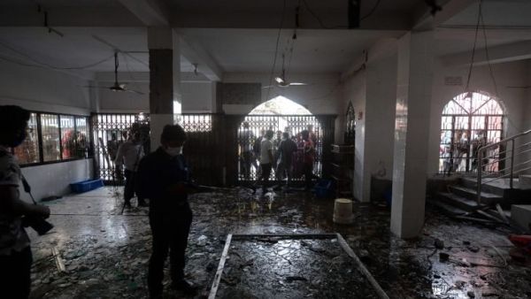 انفجار خط أنابيب غاز بالقرب من مسجد 