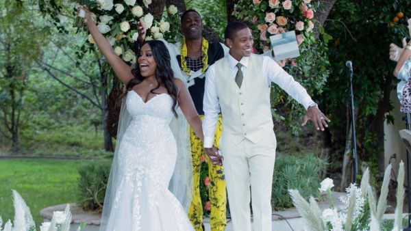 Niecy Nash, 50, shocks fans as she secretly weds longtime friend Jessica Betts who SANG at the actress' last wedding to Jay Tucker