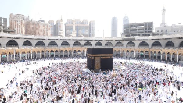 Muslim Pilgrims at The Kaaba in The Haram Mosque of Mecca, Saudi Arabia, during Hajj. (Shutterstock/ File Photo)